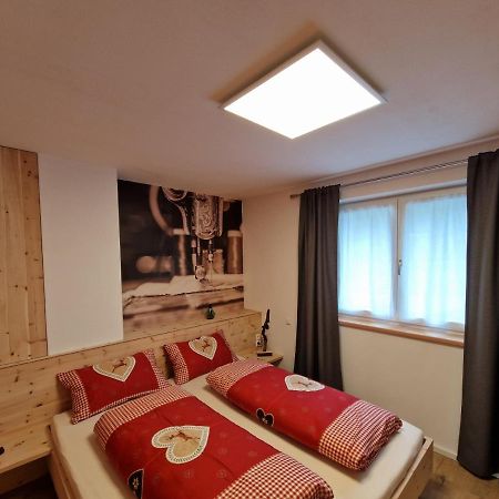 Ferienwohnung Schnalstal " Die Schneiderei " Senales Exterior photo